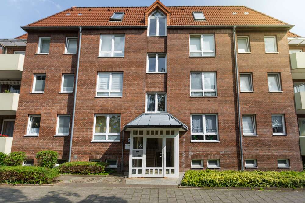 Thumbnail-Wohnung zum Mieten in Bremerhaven 235,00 € 47.53 m²