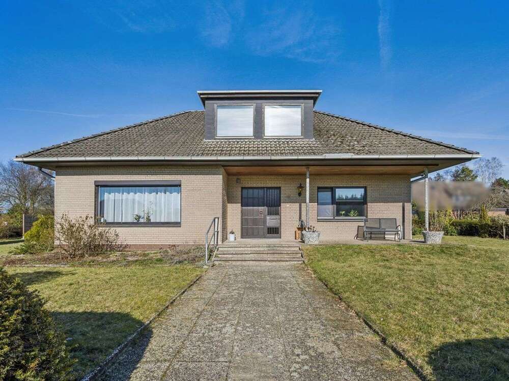 Thumbnail-Haus zum Kaufen in Pennigsehl 285.000,00 € 137.65 m²