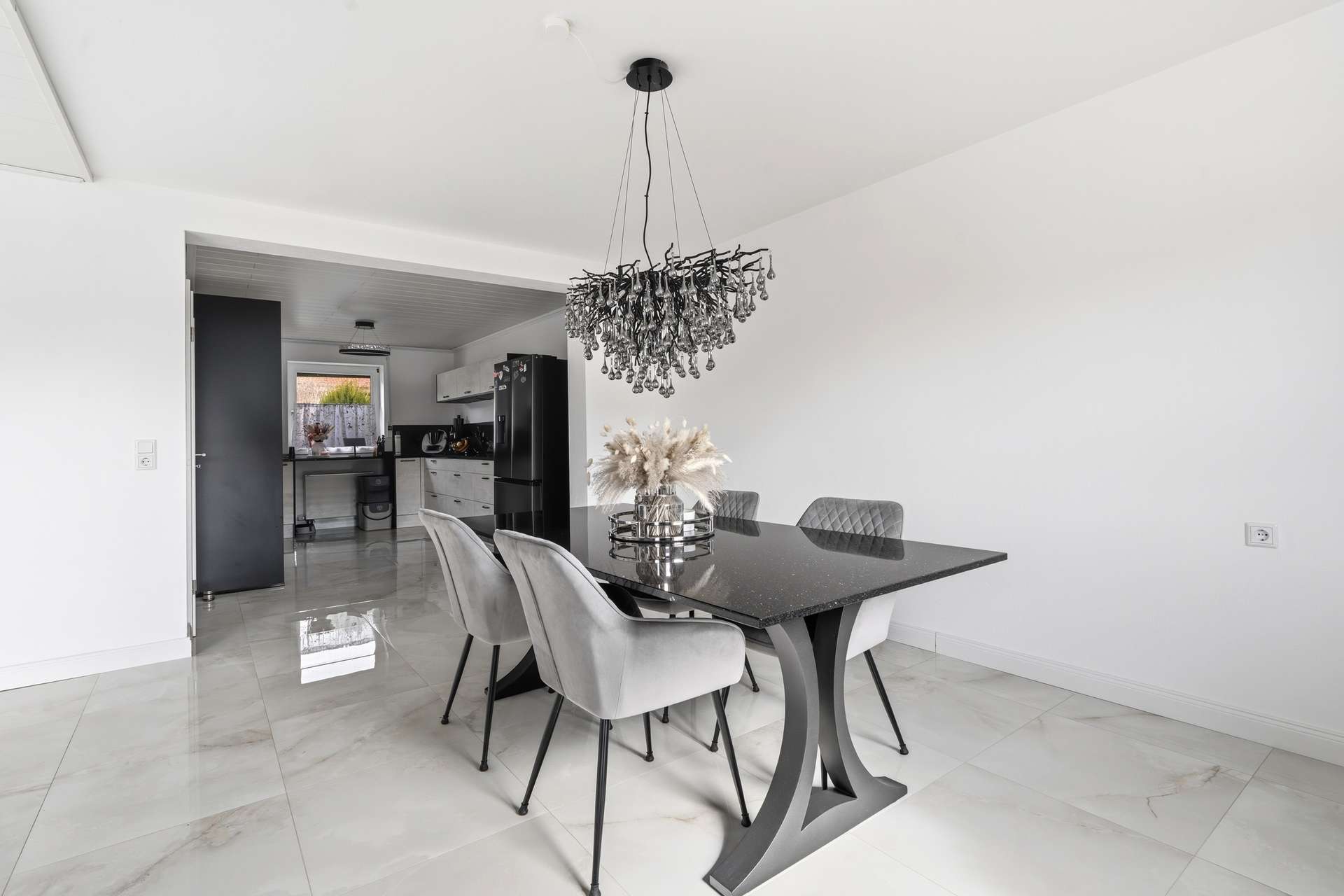 Thumbnail-Haus zum Kaufen in Vilsheim 650.000,00 € 184 m²
