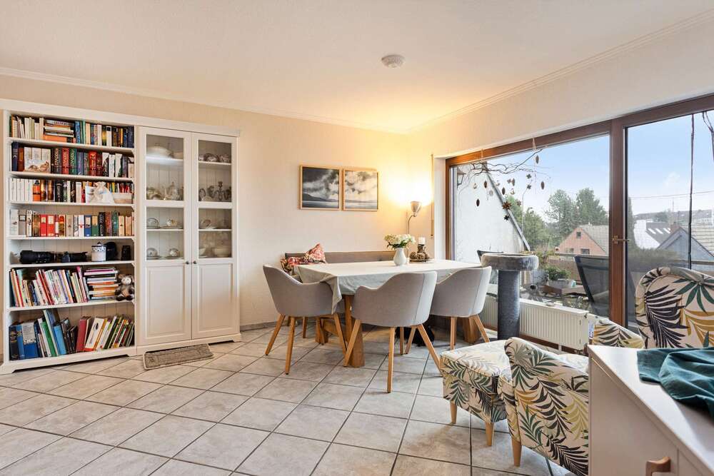 Thumbnail-Wohnung zum Kaufen in Meerbusch 398.000,00 € 100 m²