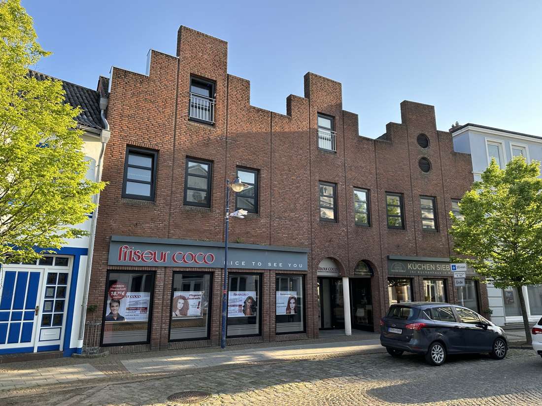 Thumbnail-Haus zum Kaufen in Marne 795.000,00 € 744 m²