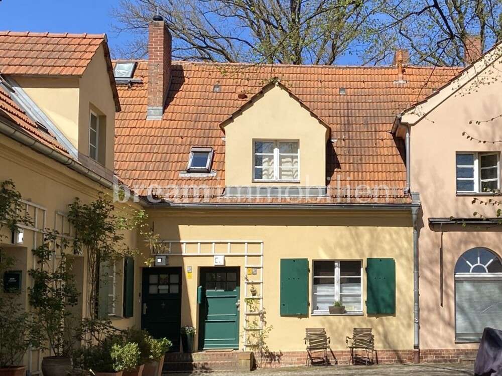Thumbnail-Haus zum Kaufen in Berlin Siemensstadt 500.000,00 € 60 m²