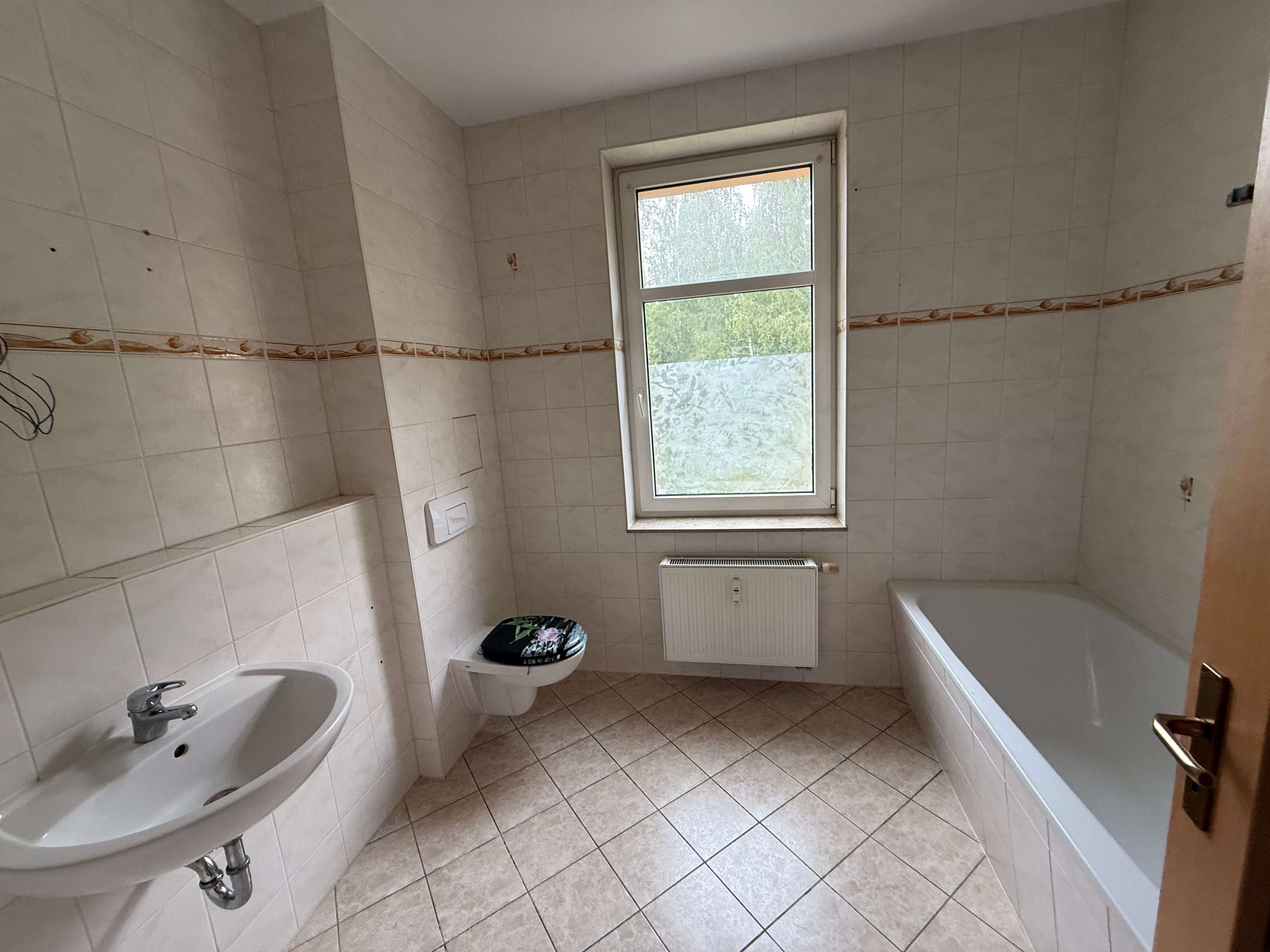 Thumbnail-Wohnung zum Mieten in Mylau 229,00 € 51.96 m²