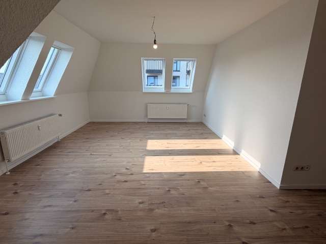 Thumbnail-Wohnung zum Mieten in Brunsbüttel 503,08 € 74.31 m²