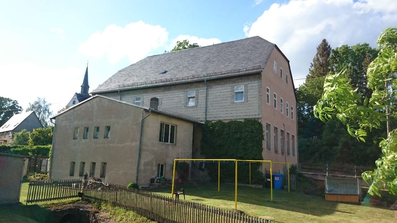 Thumbnail-Haus zum Kaufen in Großschirma 89.000,00 € 261 m²