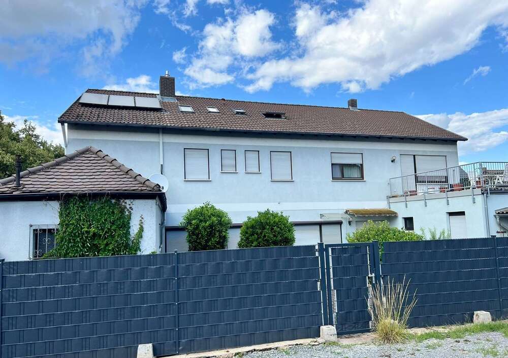 Thumbnail-Haus zum Kaufen in Großostheim 650.000,00 € 362 m²