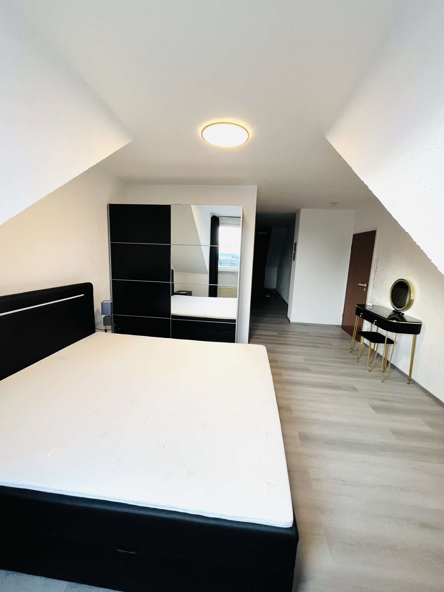Thumbnail-Wohnung zum Kaufen in Ludwigshafen am Rhein Oppau 125.000,00 € 33.15 m²