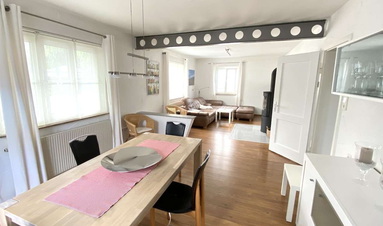 Thumbnail-Haus zum Kaufen in Stuttgart 850.000,00 € 202 m²