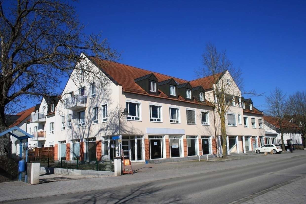 Thumbnail-Wohnung zum Mieten in Hallbergmoos 1.130,00 € 106 m²