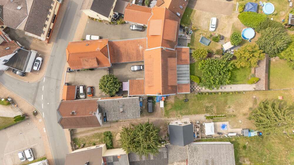 Thumbnail-Haus zum Kaufen in Alsbach-Hähnlein 1.275.000,00 € 461 m²