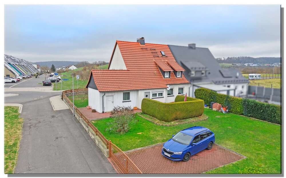 Thumbnail-Haus zum Kaufen in Kassel Bettenhausen 250.000,00 € 127 m²