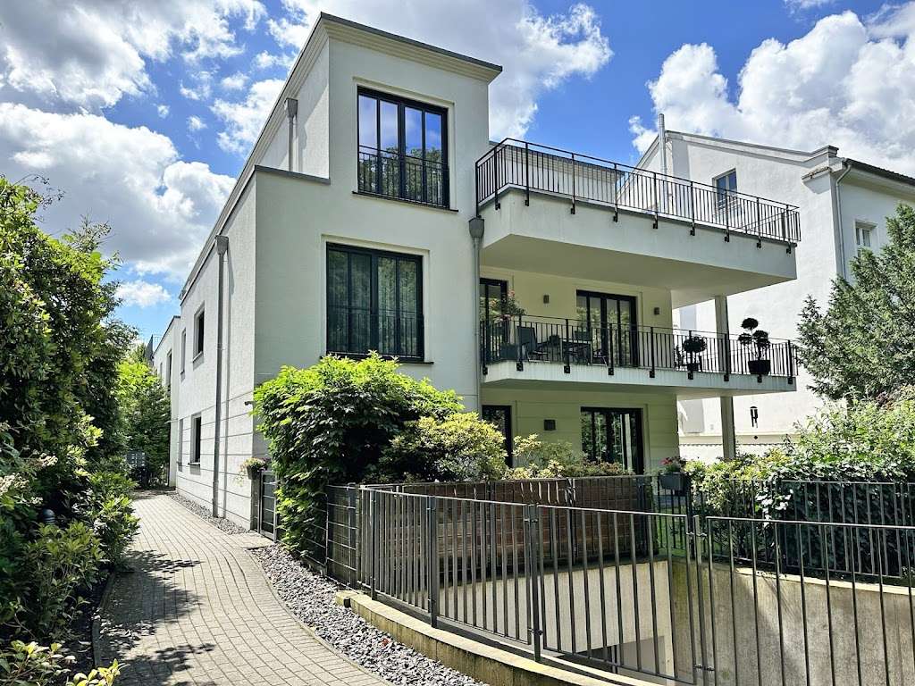 Thumbnail-Wohnung zum Mieten in Hamburg 1.848,00 € 106 m²