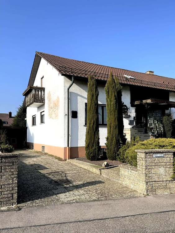 Thumbnail-Haus zum Kaufen in Karlsdorf-Neuthard 585.000,00 € 142 m²