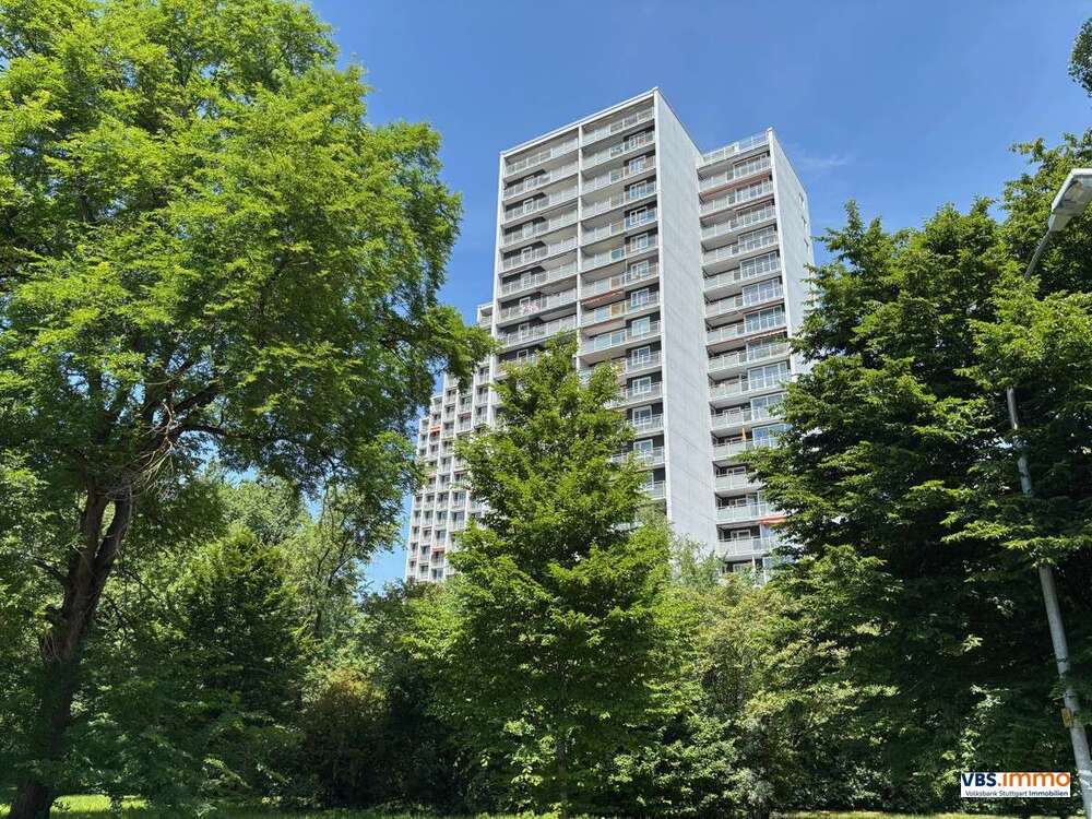 Thumbnail-Wohnung zum Kaufen in Stuttgart Fasanenhof 396.000,00 € 132 m²