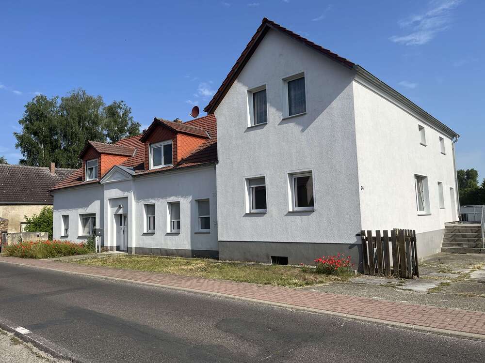 Thumbnail-Haus zum Kaufen in SchwedtOder 224.000,00 € 263.91 m²