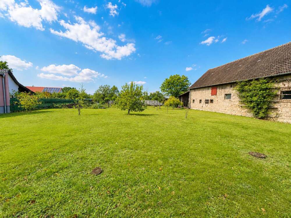 Thumbnail-Grundstück zu verkaufen in Massen 48.620,00 € 1144 m²