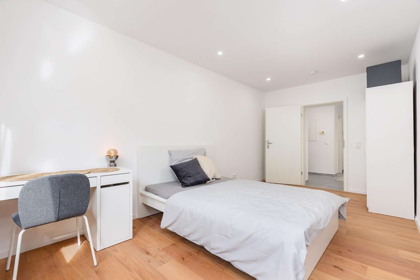 Thumbnail-Wohnung zum Kaufen in Köln 357.000,00 € 70 m²