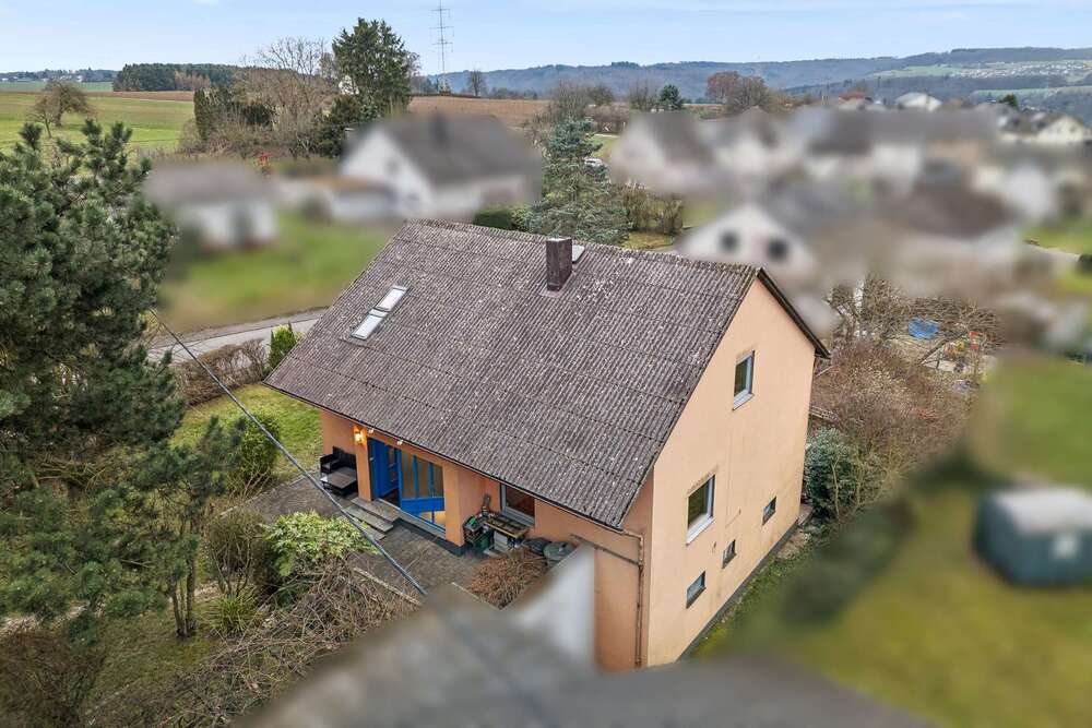 Thumbnail-Haus zum Kaufen in Horhausen 275.000,00 € 204 m²
