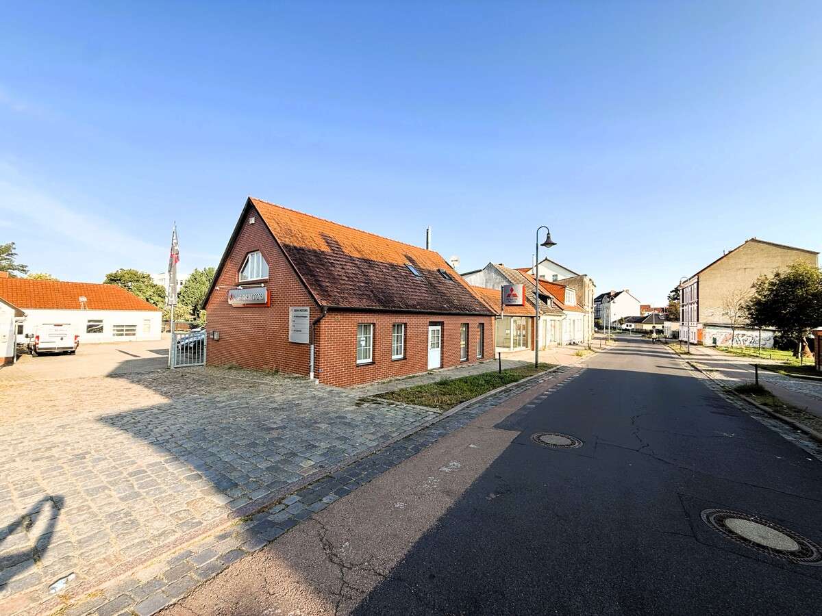 Thumbnail-Grundstück in Rathenow 890.000,00 € 1850 m²
