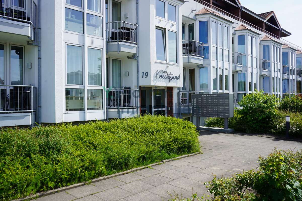 Thumbnail-Wohnung zum Kaufen in Cuxhaven 150.000,00 € 37 m²