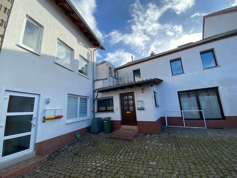 Thumbnail-Haus zum Kaufen in Hettenleidelheim 430.000,00 € 210.7 m²