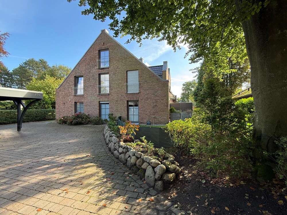 Thumbnail-Haus zum Kaufen in Hamburg Sasel Sasel 990.000,00 € 162.5 m²