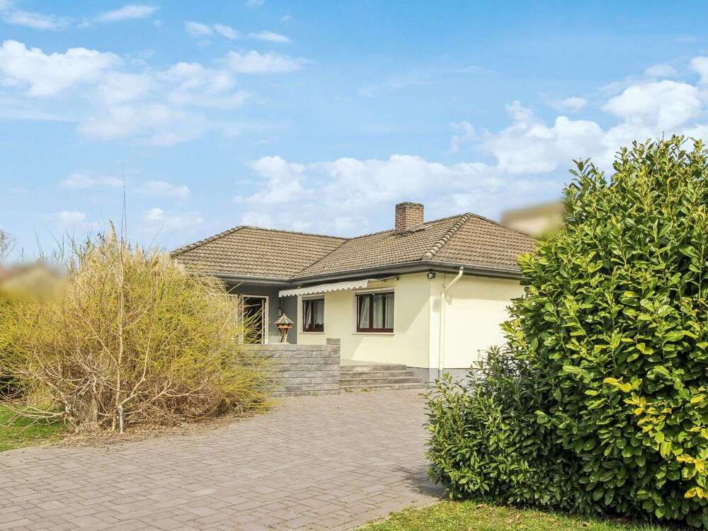 Thumbnail-Haus zum Kaufen in Frankfurt am Main 895.000,00 € 127.03 m²
