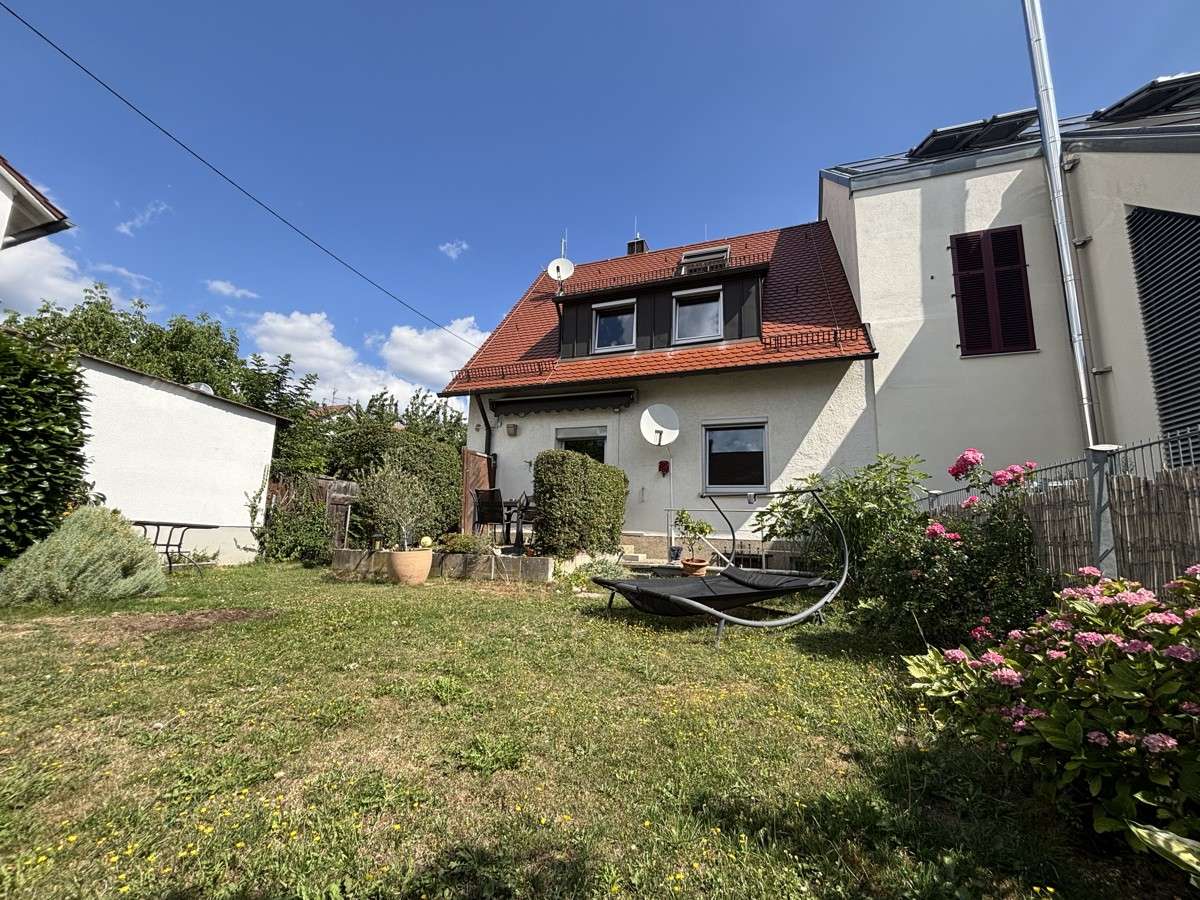 Thumbnail-Haus zum Kaufen in Leinfelden-Echterdingen Echterdingen 505.000,00 € 96 m²