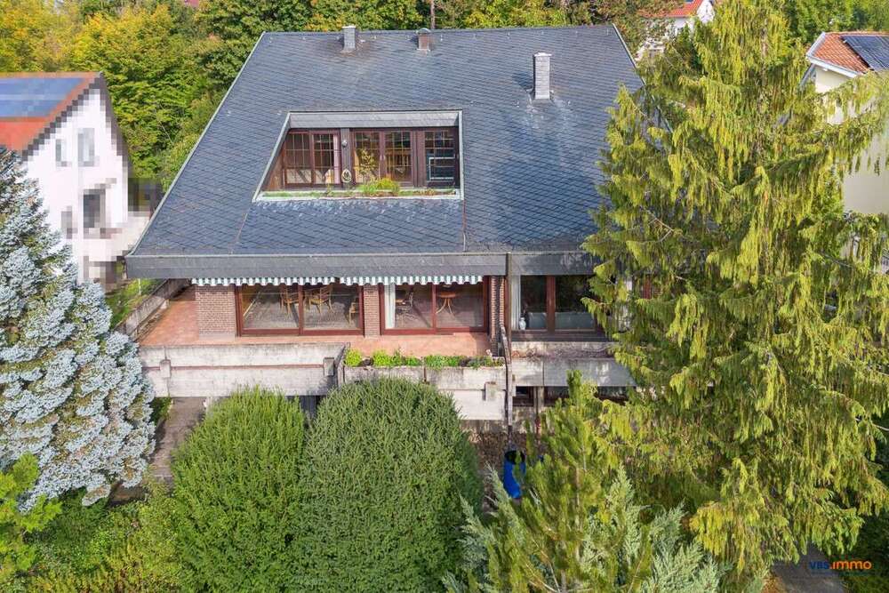 Thumbnail-Haus zum Kaufen in Schwaikheim 1.250.000,00 € 324.29 m²