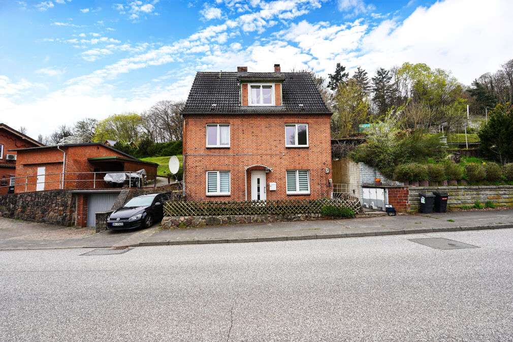 Thumbnail-Haus zum Kaufen in Geesthacht Tesperhude 429.000,00 € 203.21 m²