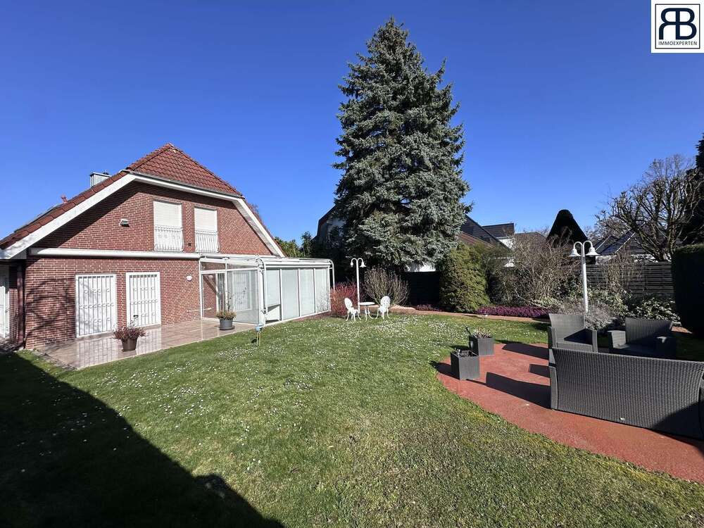 Thumbnail-Haus zum Kaufen in Köln 1.270.000,00 € 151 m²