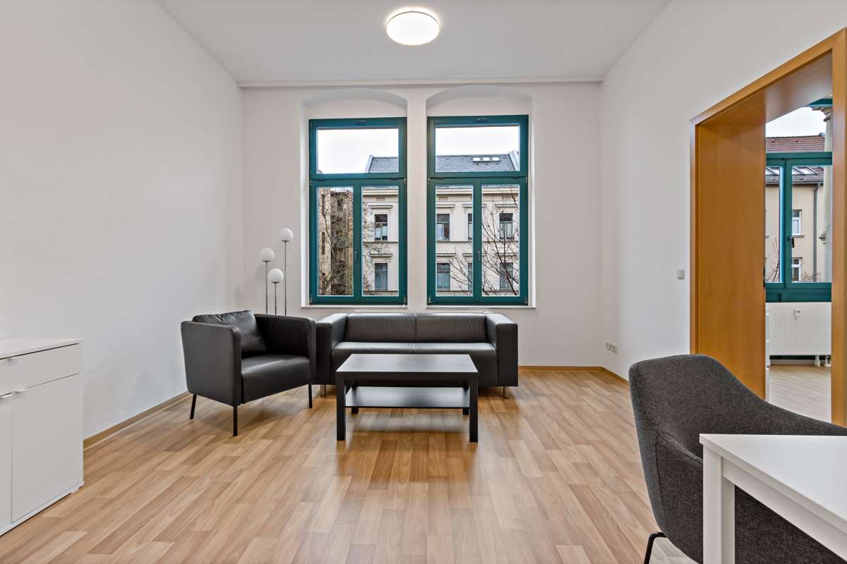 Thumbnail-Wohnung zum Mieten in Halle 535,00 € 45.94 m²