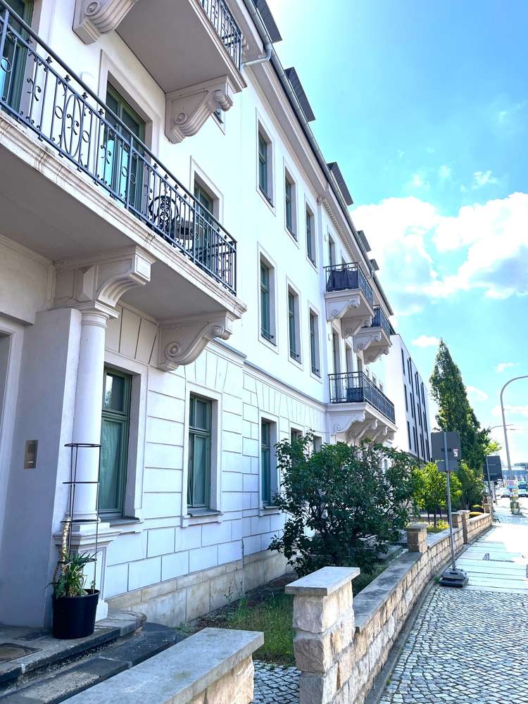 Thumbnail-Wohnung zum Kaufen in Dresden 229.000,00 € 68.1 m²