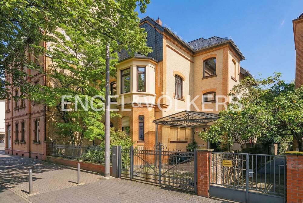 Thumbnail-Haus zum Kaufen in Unterliederbach 1.425.000,00 € 314 m²