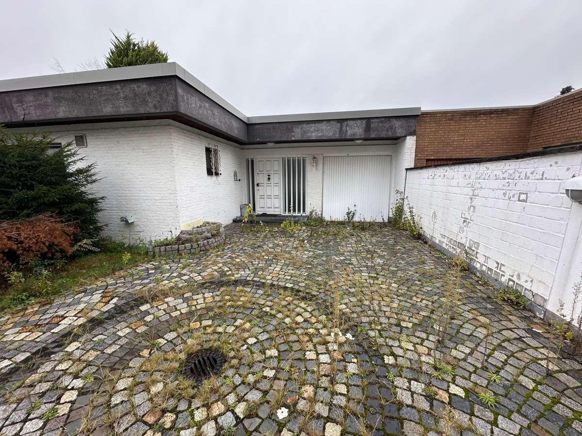 Thumbnail-Haus zum Kaufen in Kaarst 630.000,00 € 280 m²