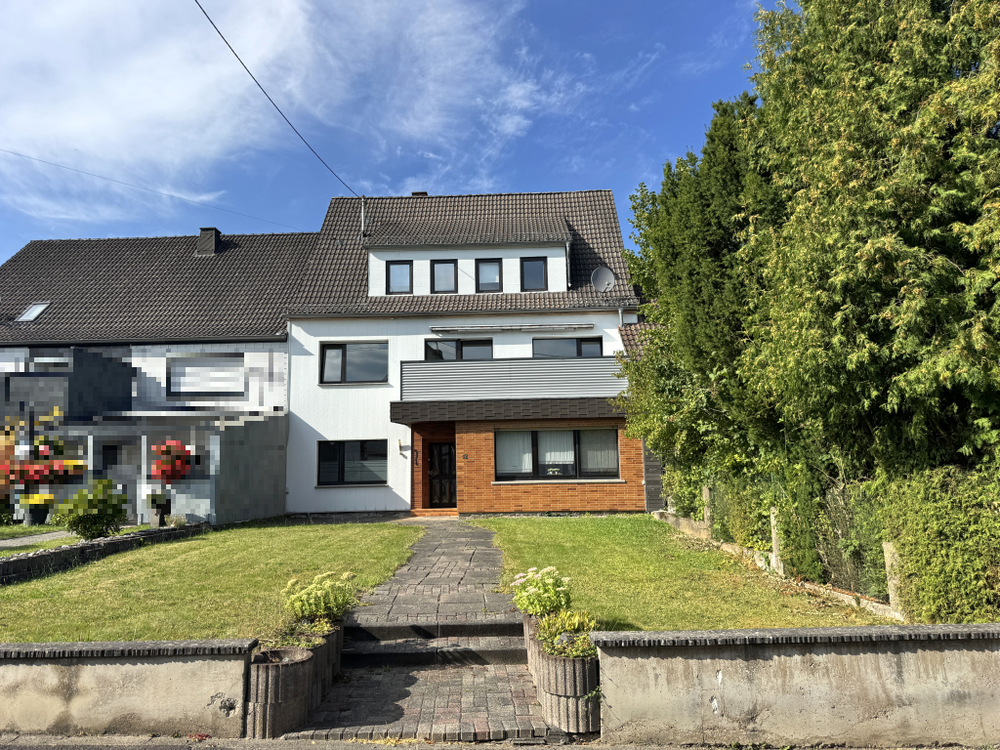 Thumbnail-Haus zum Kaufen in Goddert 289.000,00 € 282 m²