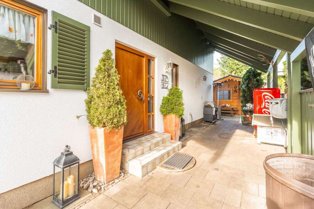 Thumbnail-Haus zum Kaufen in München 1.498.000,00 € 234 m²