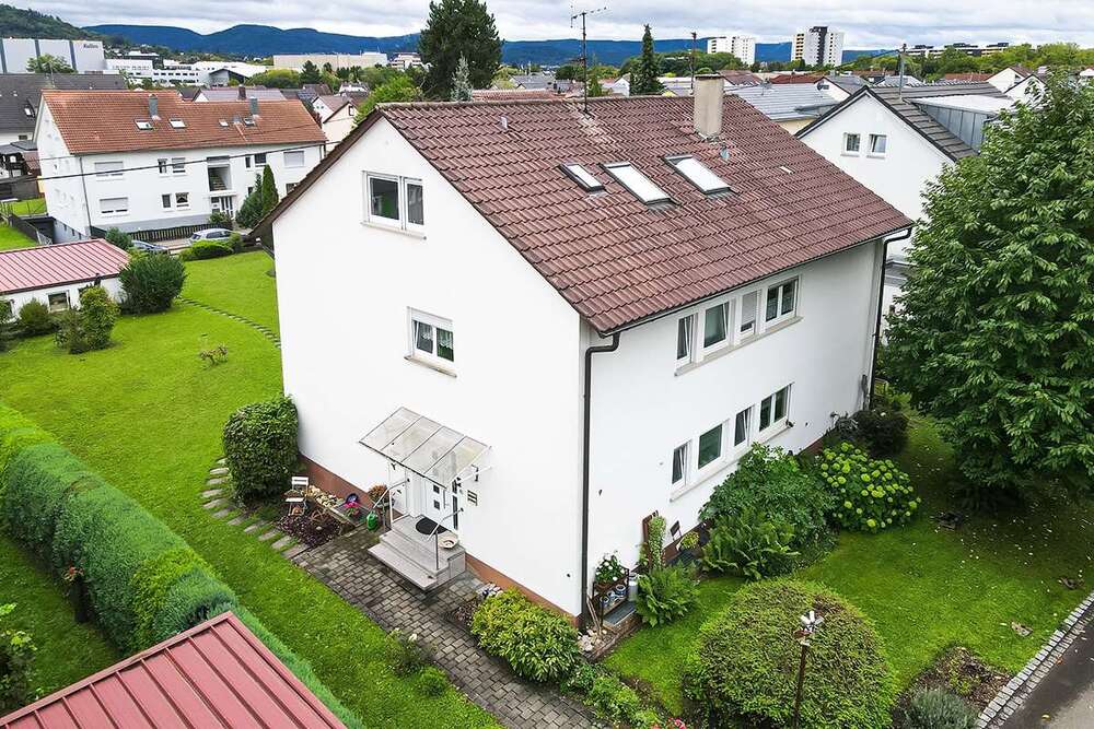 Thumbnail-Haus zum Kaufen in Reutlingen-Sondelfingen 599.000,00 € 243.71 m²