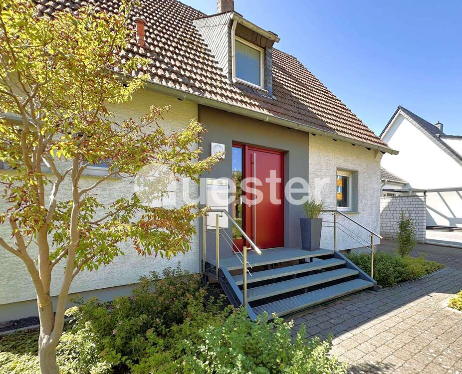 Thumbnail-Haus zum Kaufen in Moers 450.000,00 € 115 m²