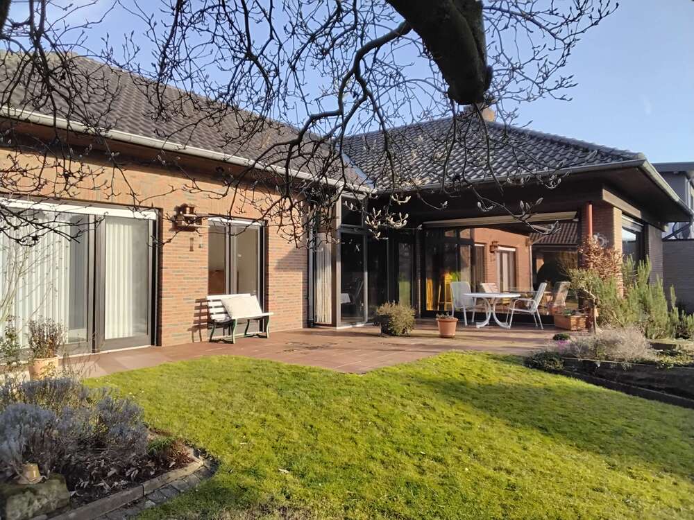 Thumbnail-Haus zum Kaufen in Gronau 449.000,00 € 161 m²