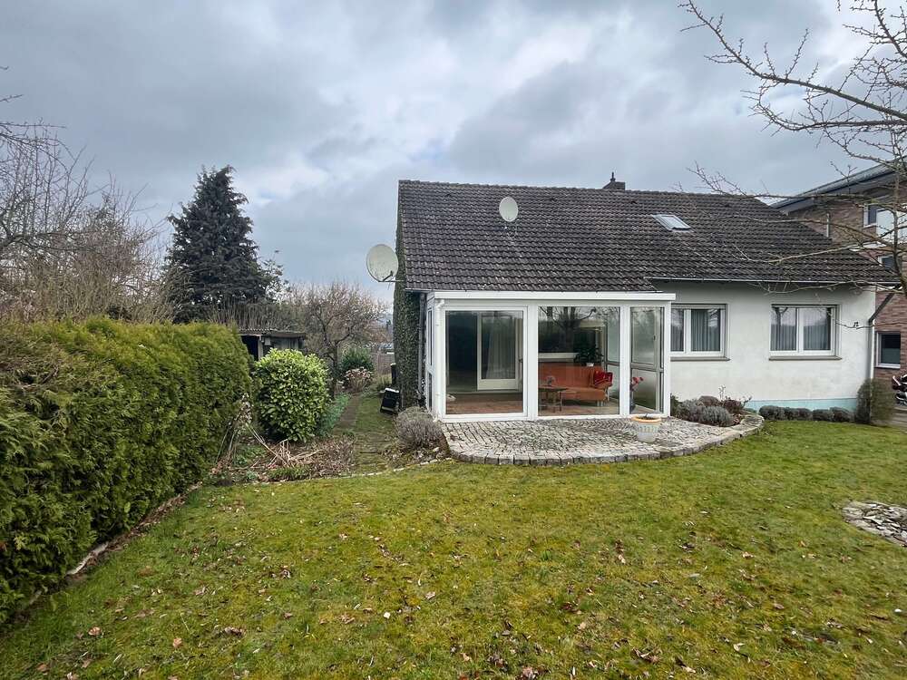 Thumbnail-Haus zum Kaufen in Bad Salzuflen 284.000,00 € 130 m²