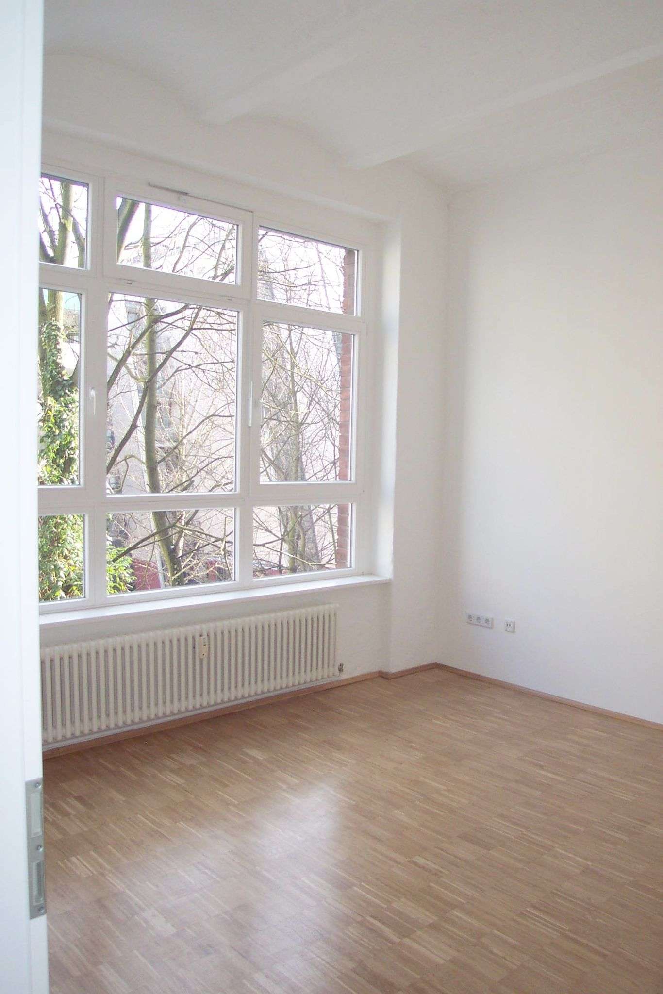 Thumbnail-Büro in Berlin 1.250.000,00 € 330 m²