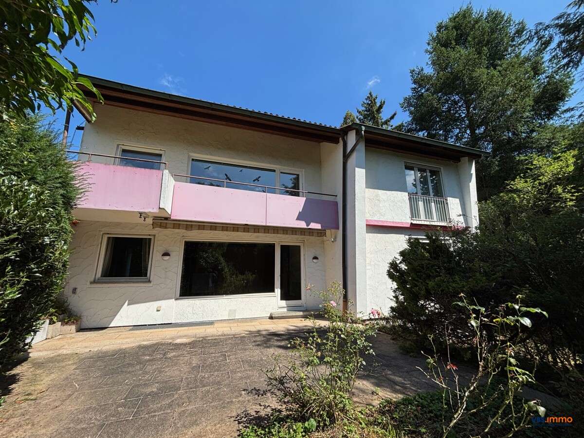 Thumbnail-Haus zum Kaufen in Stuttgart 1.265.000,00 € 215 m²