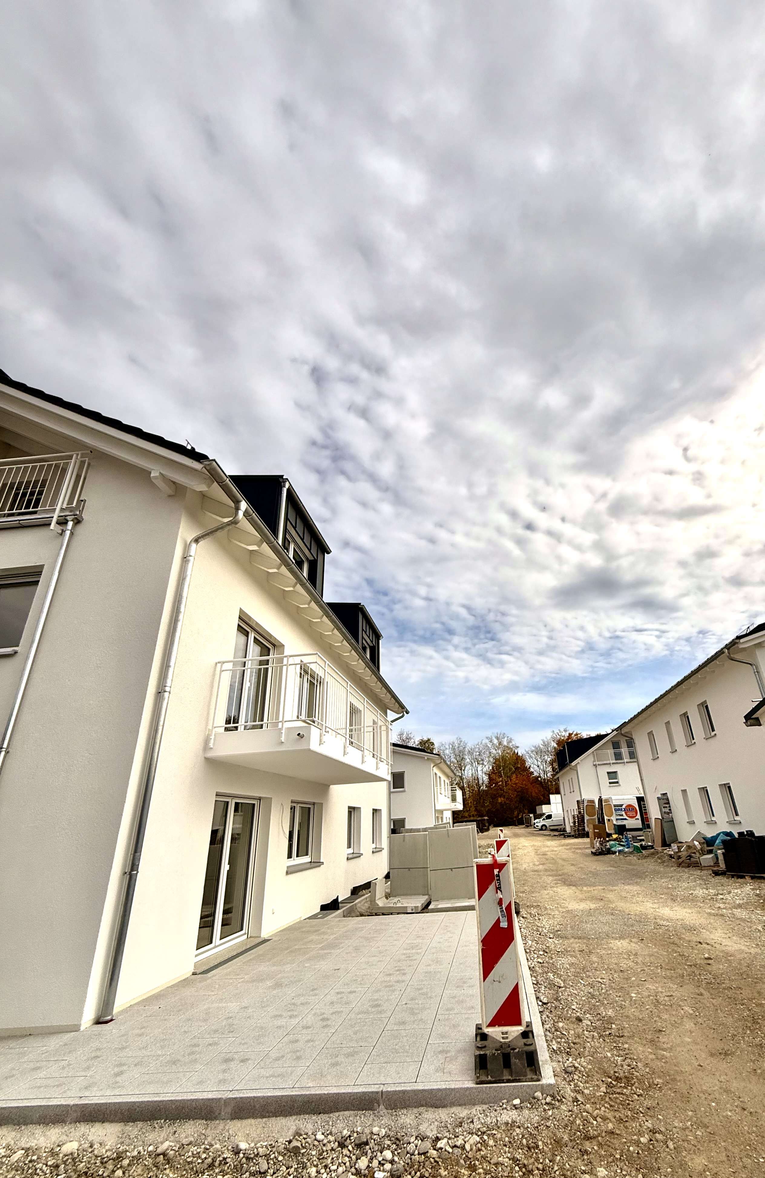 Thumbnail-Wohnung zum Mieten in Brunnthal 3.590,00 € 190 m²