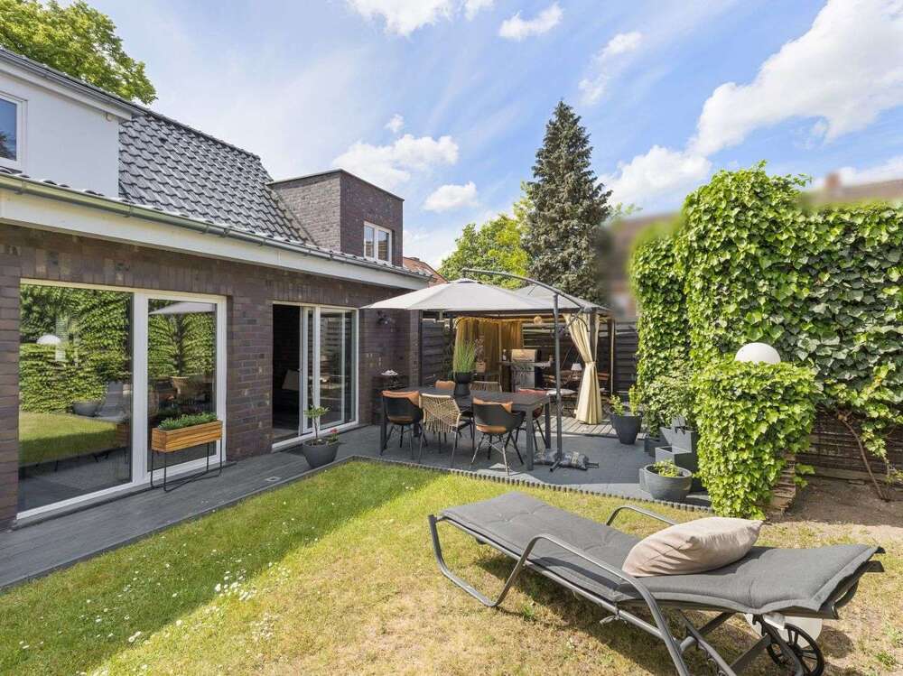 Thumbnail-Haus zum Kaufen in Geesthacht 950.000,00 € 210 m²