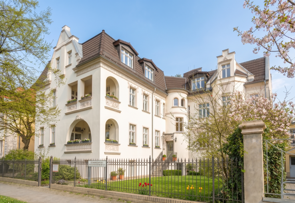 Thumbnail-Wohnung zum Mieten in Potsdam 3.500,00 € 202 m²