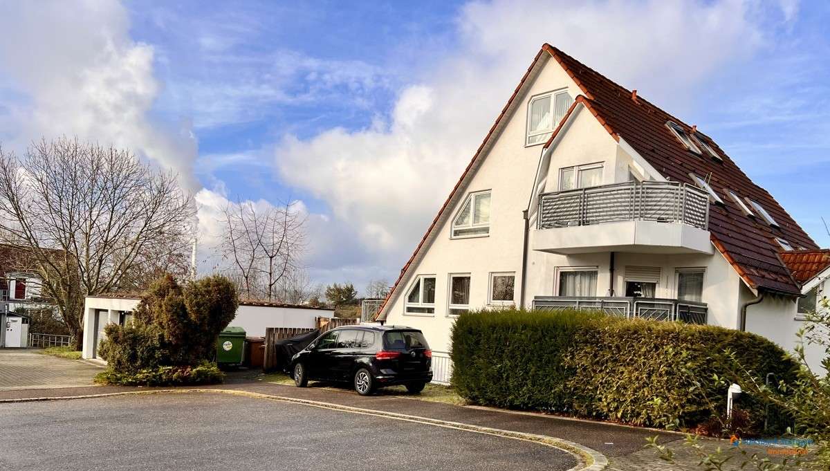 Thumbnail-Wohnung zum Kaufen in Stuttgart 389.000,00 € 93 m²