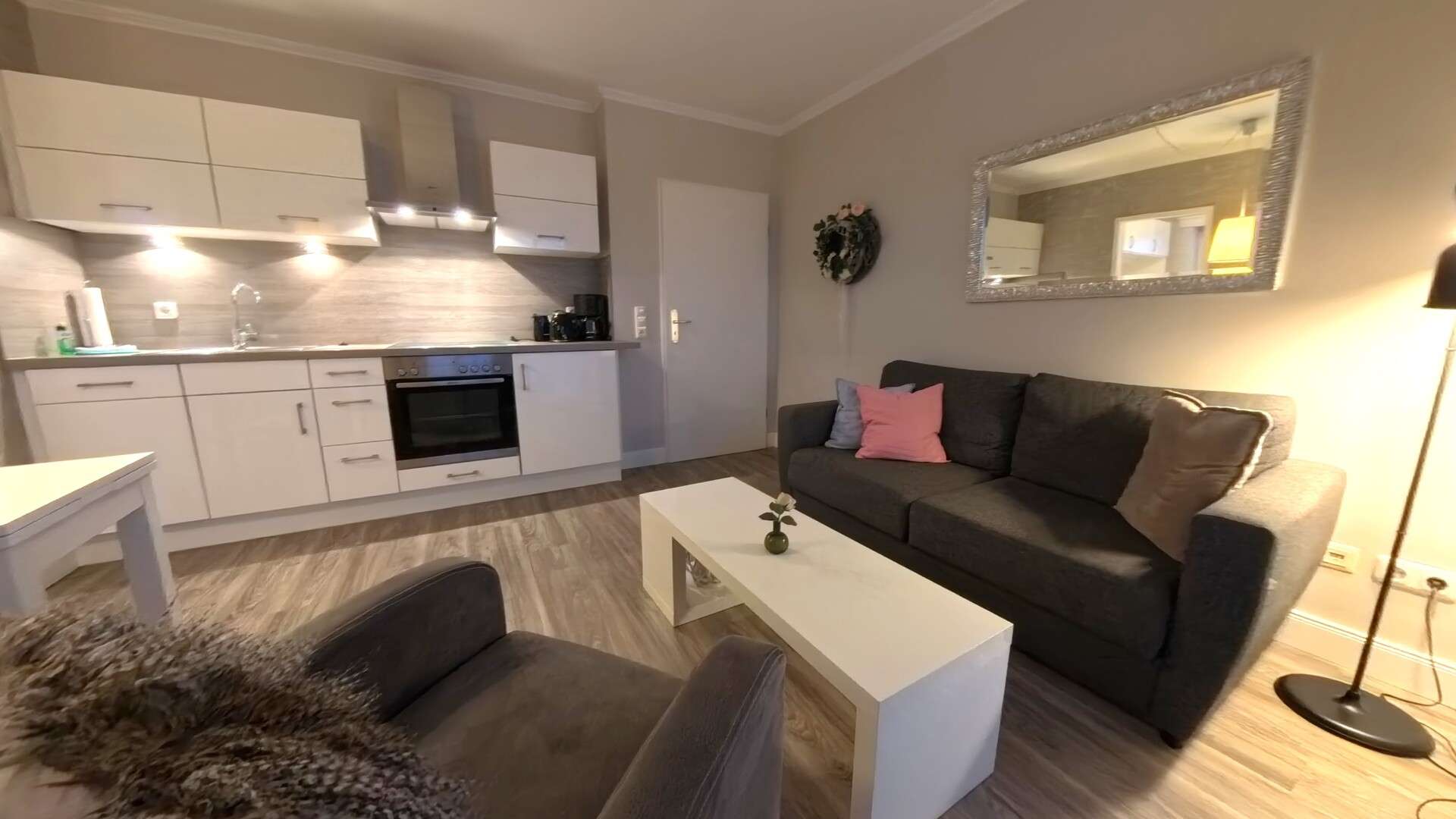 Thumbnail-Wohnung zum Kaufen in Timmendorfer Strand 235.000,00 € 32.2 m²