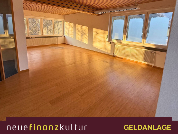 Thumbnail-Büro in Bad Urach 900,00 € 97.64 m²
