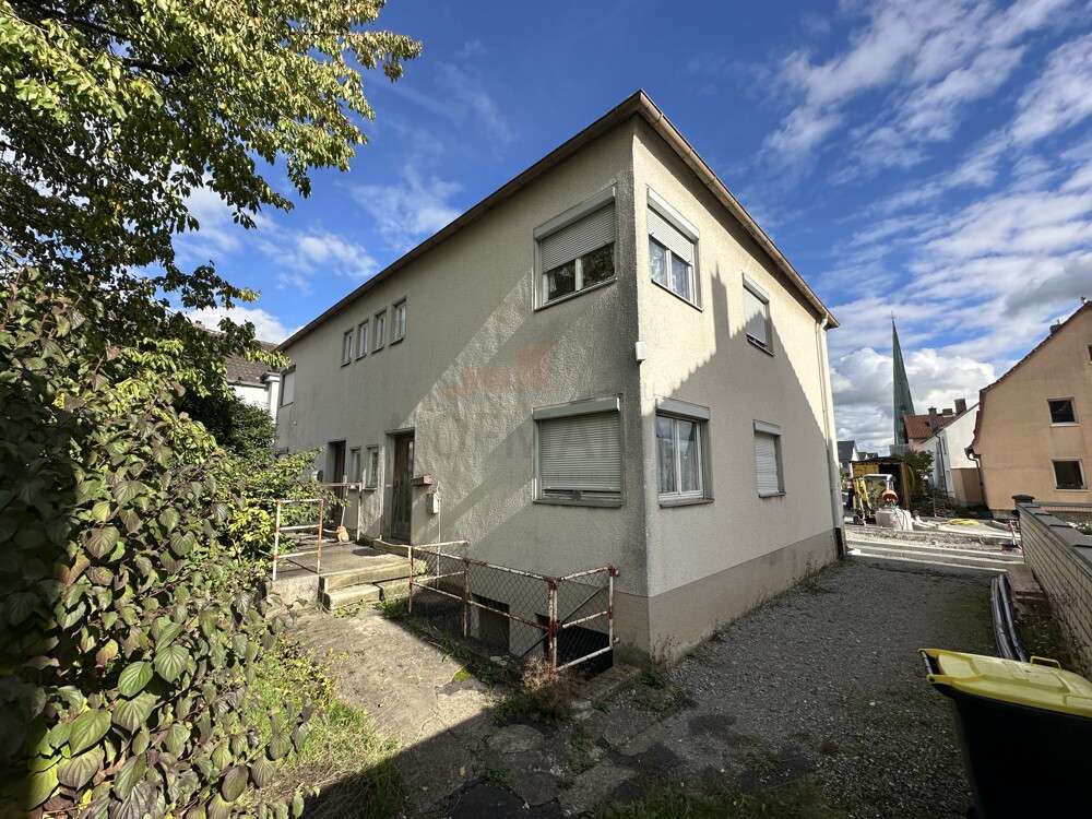 Thumbnail-Haus zum Kaufen in Bergrheinfeld 139.000,00 € 106.57 m²